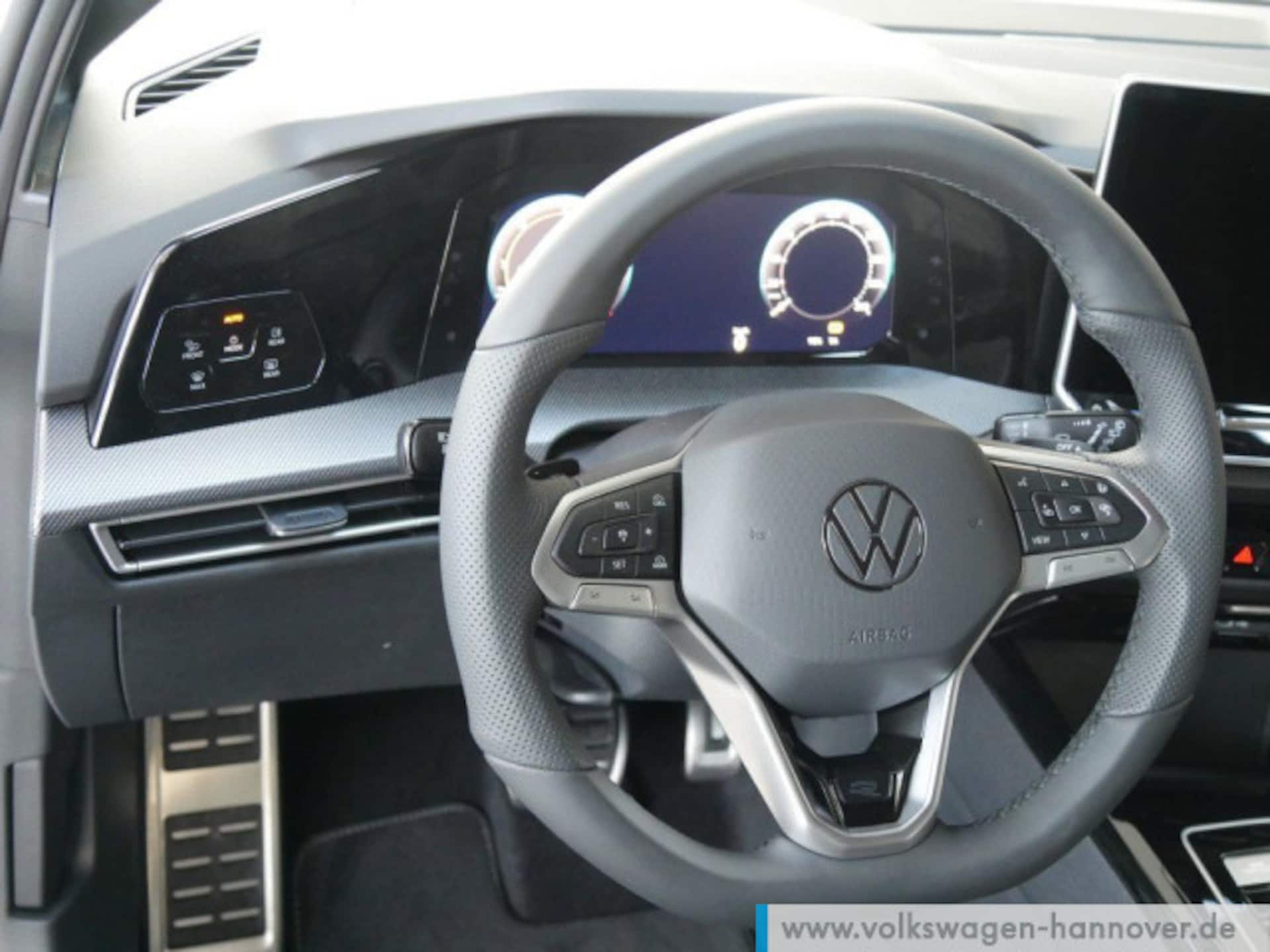 Volkswagen Golf Variant R-Line