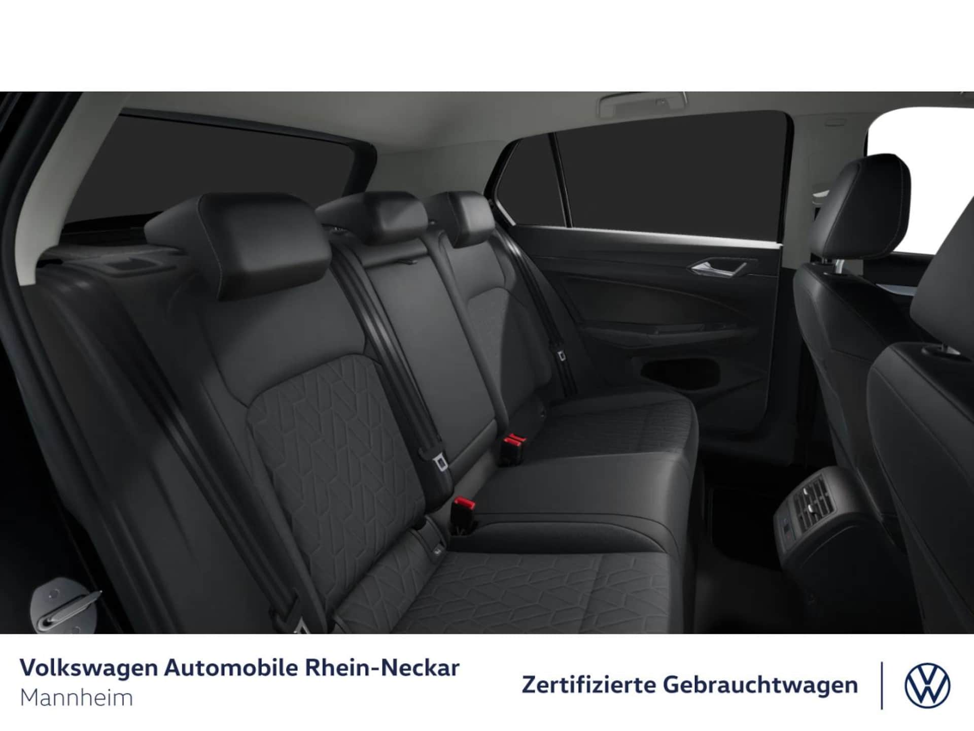 Volkswagen Golf Life