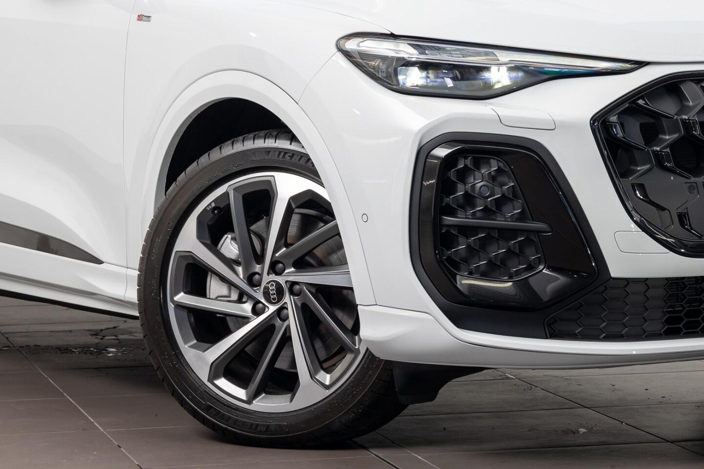 Image about Audi Q5 Sportback TDI quattro 150 kW