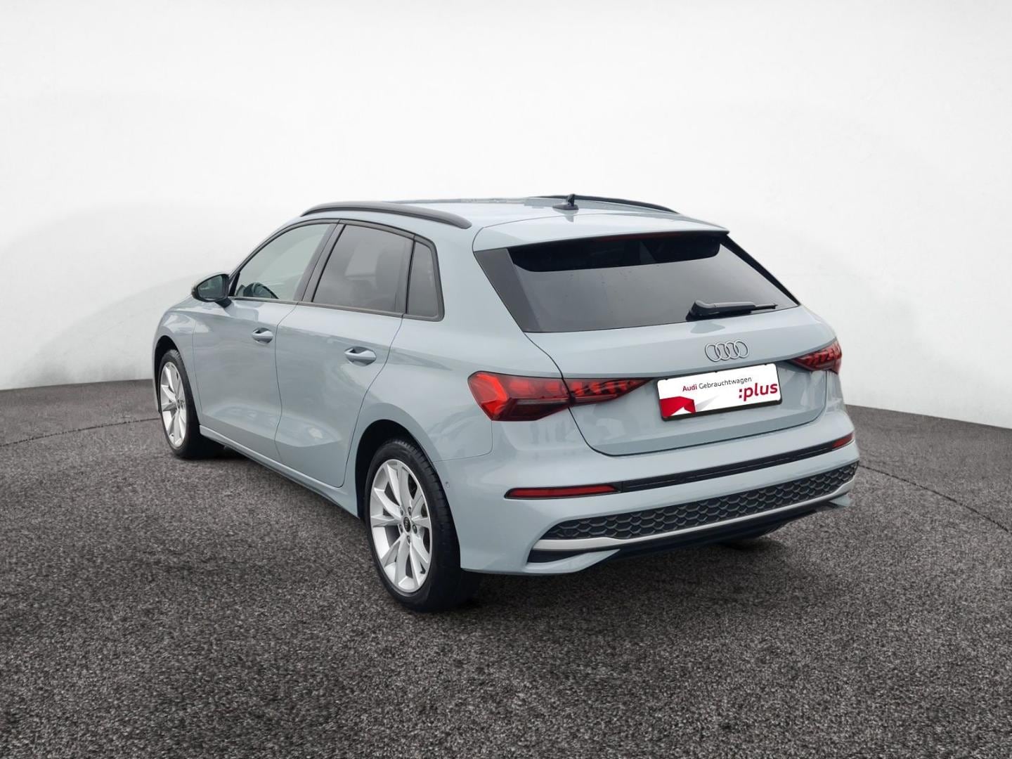 Bild über Audi A3 Sportback 30 TFSI S tronic - für weitere Informationen kontaktieren Sie den Audi Partner