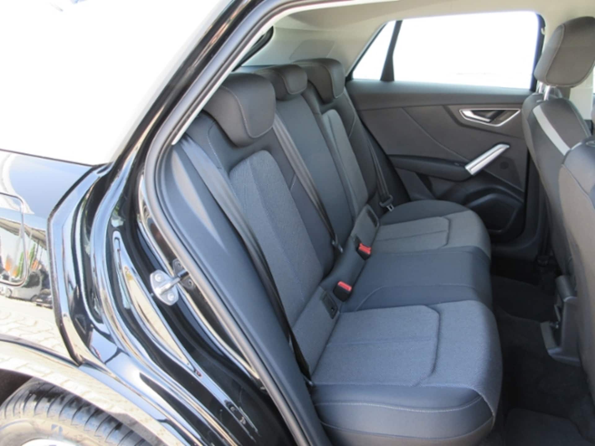 Audi Q2 S line