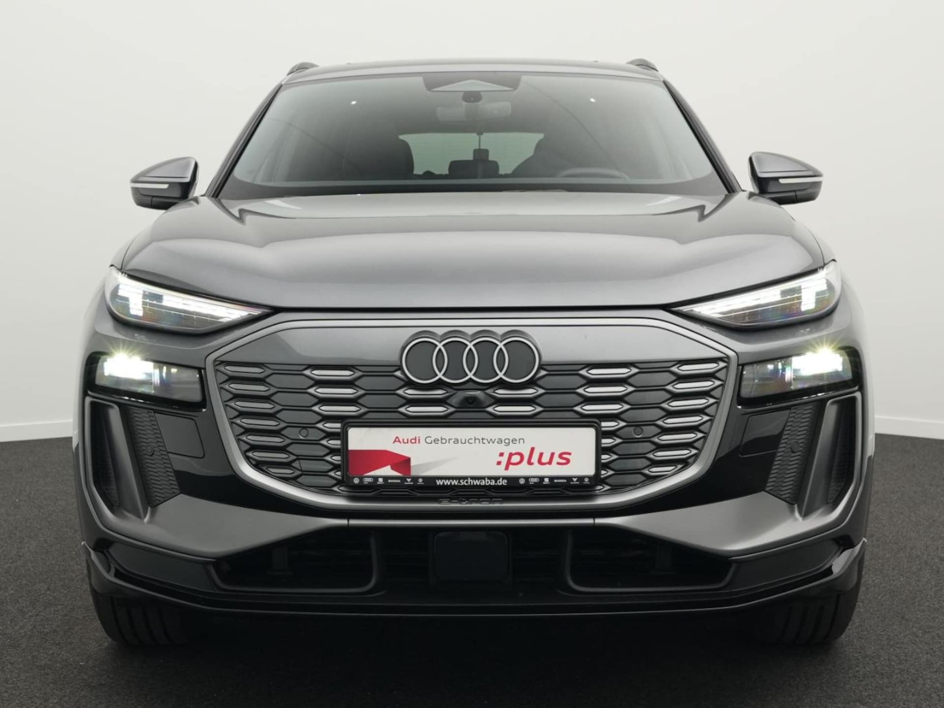 Audi Q6 SUV e-tron