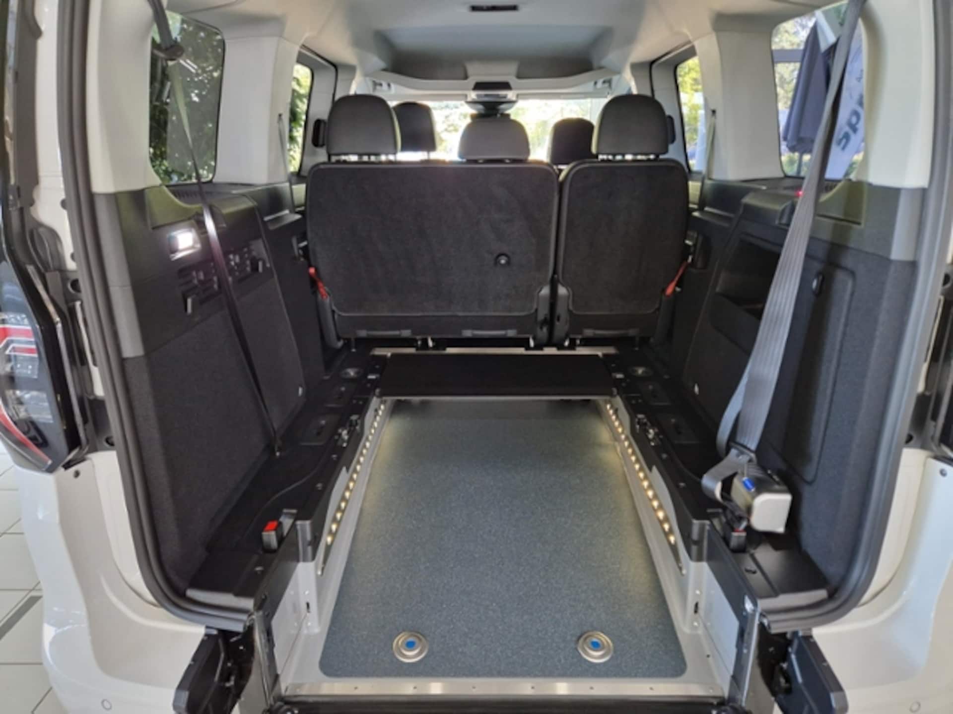 Volkswagen Caddy Maxi Basis-Modell