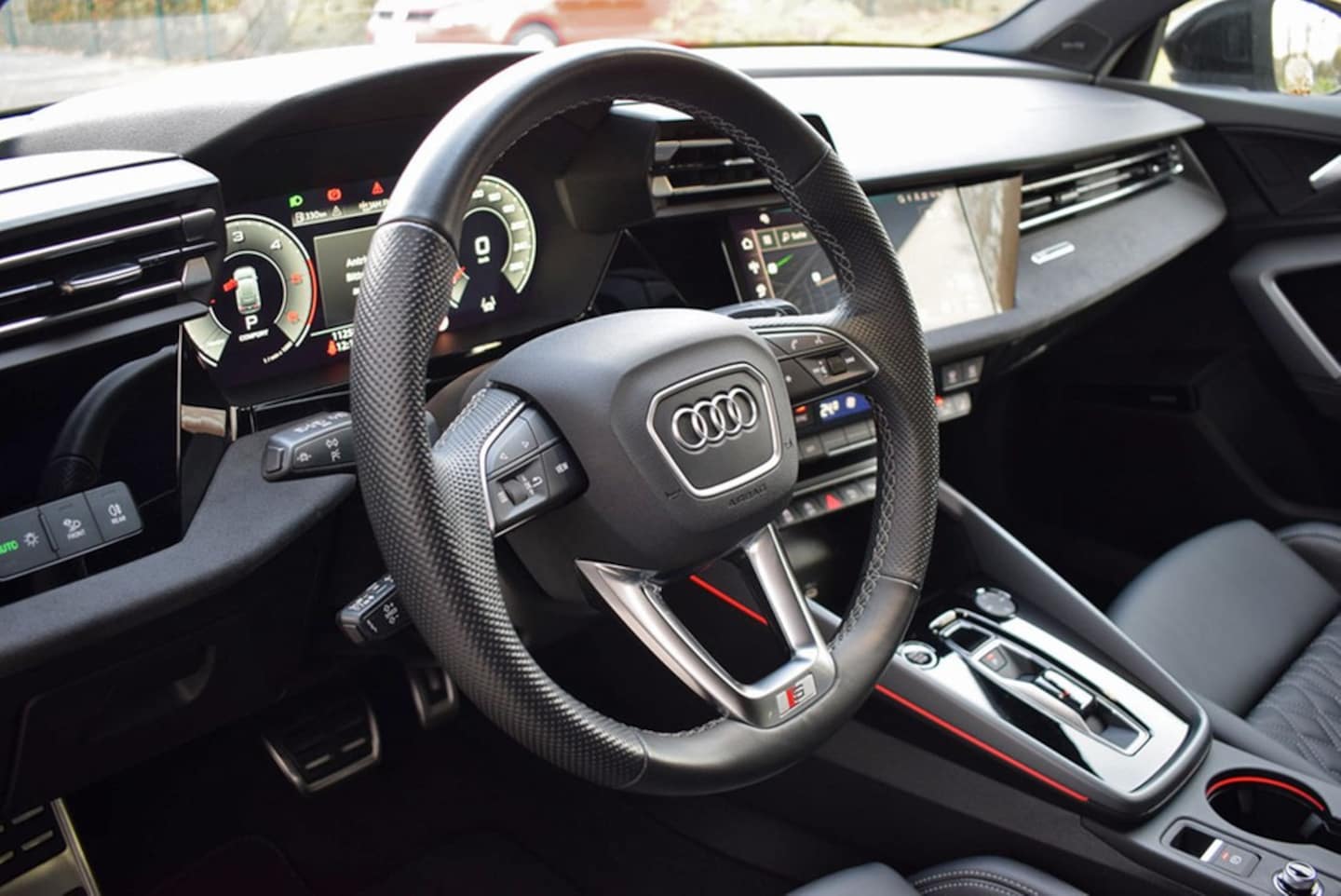 Bild über Audi A3 allstreet 35 TDI S tronic - für weitere Informationen kontaktieren Sie den Audi Partner