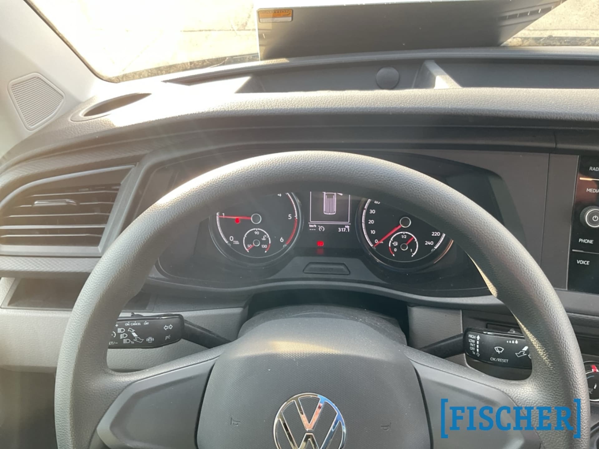Volkswagen T6.1 Transporter Kasten langer Radstand