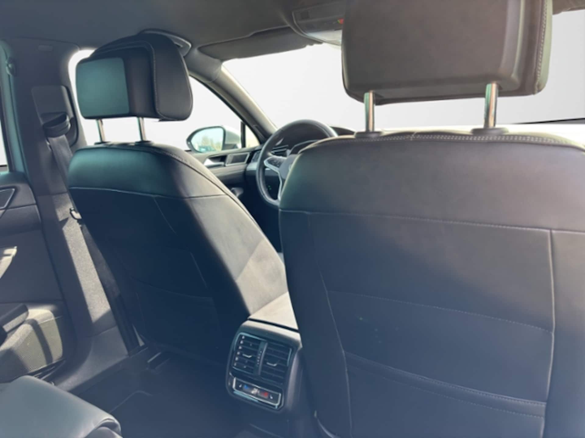 Volkswagen Passat Variant Elegance