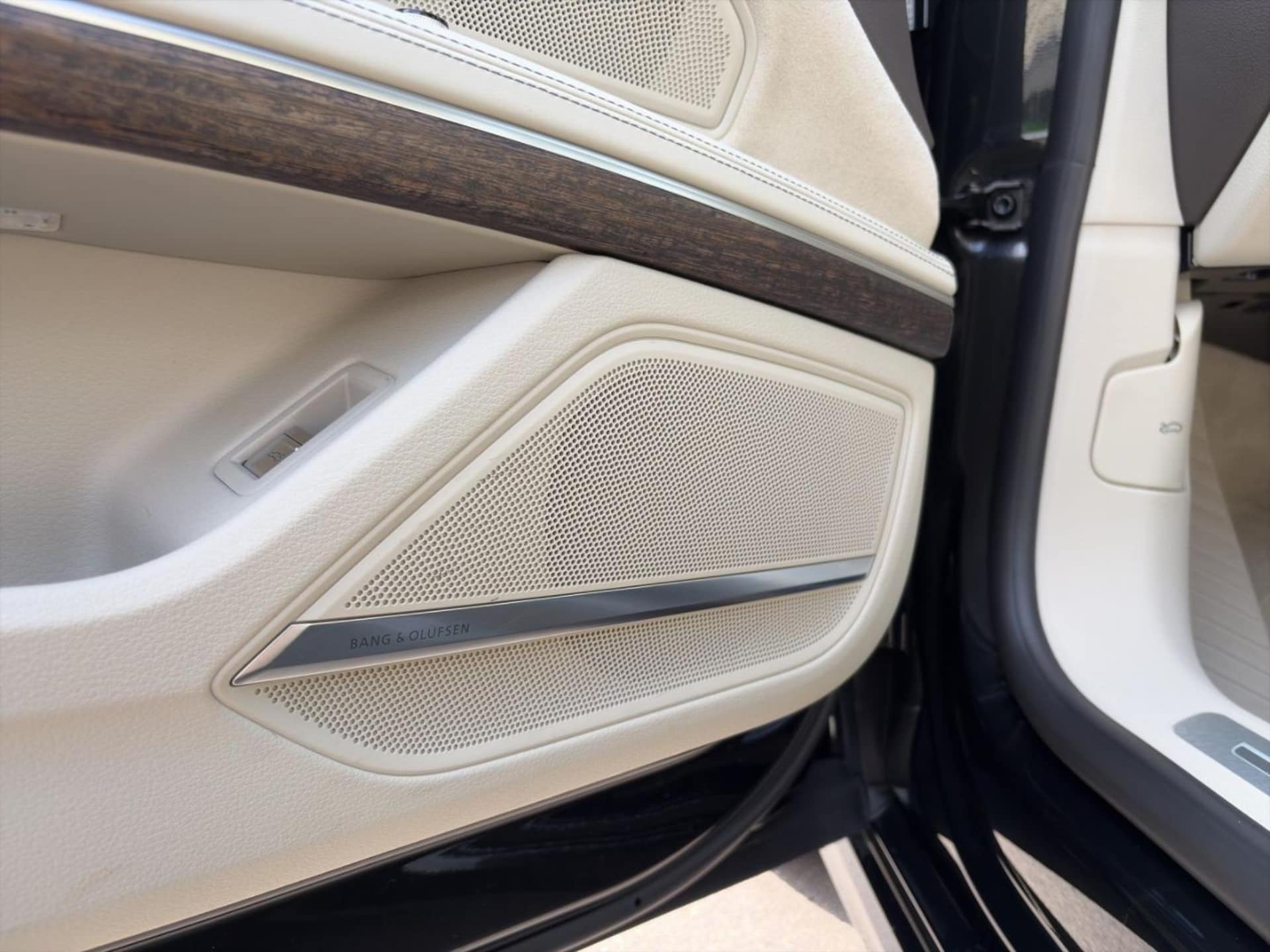 Audi A8 Lang