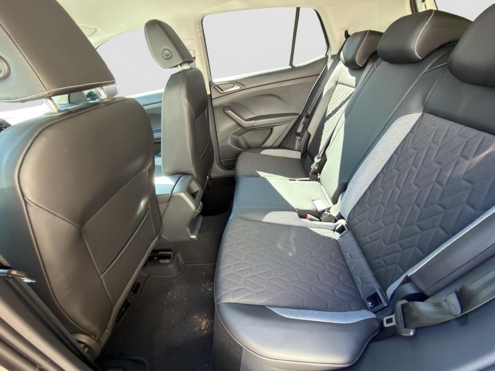 Volkswagen T-Cross – Bild 14