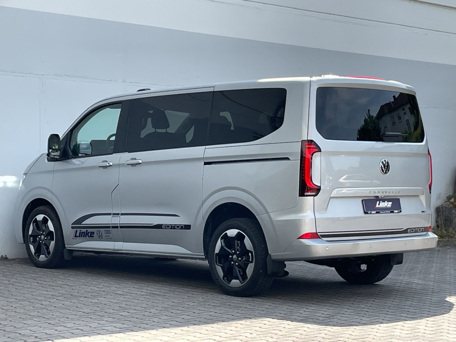 Volkswagen Caravelle Edition