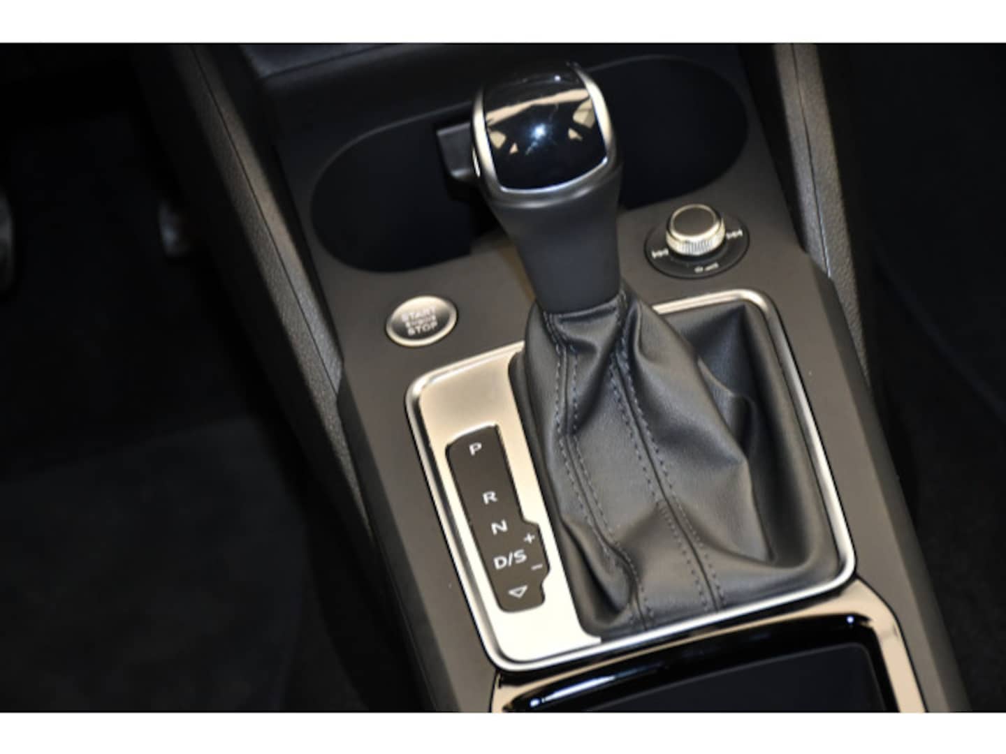 Bild über Audi Q2 S line 35 TFSI S tronic - für weitere Informationen kontaktieren Sie den Audi Partner