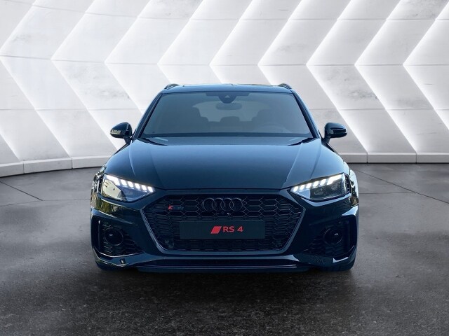 Image about Audi RS 4 Avant TFSI quattro tiptronic