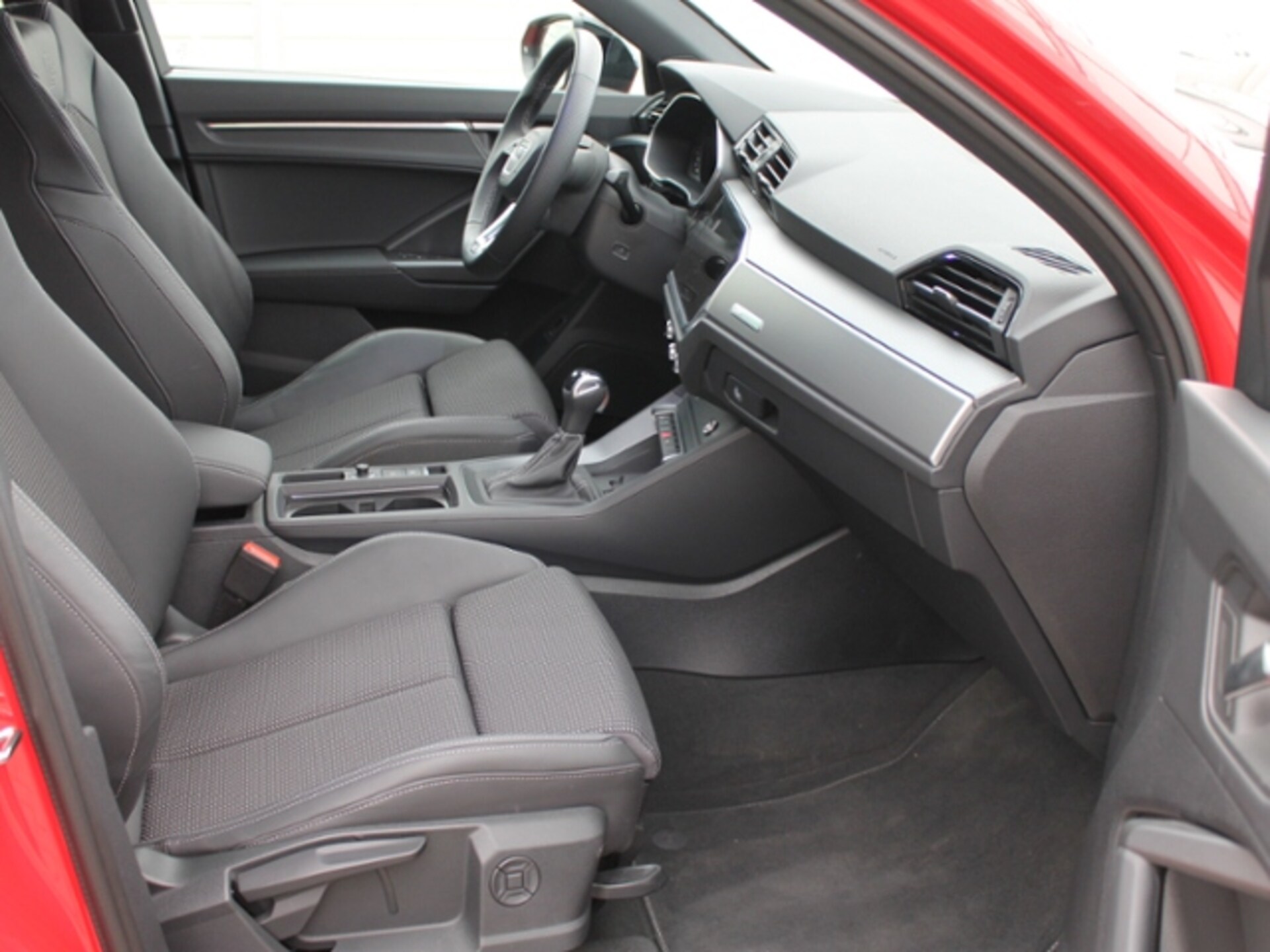 Audi Q3 SUV S line