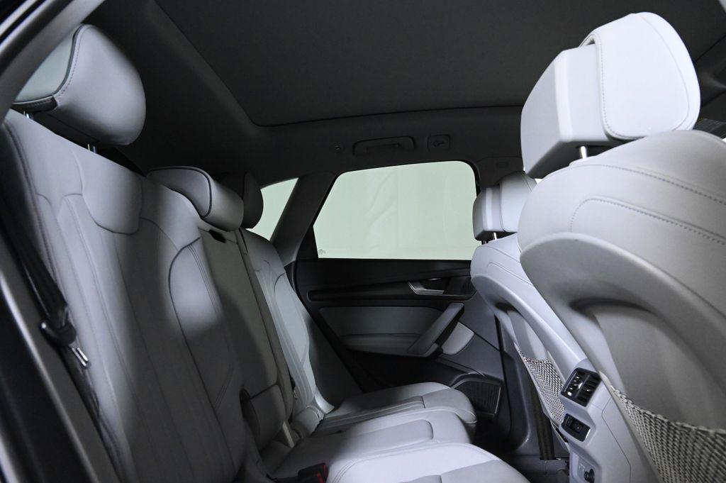 2025 Audi Q5 Premium Plus - Photo 17