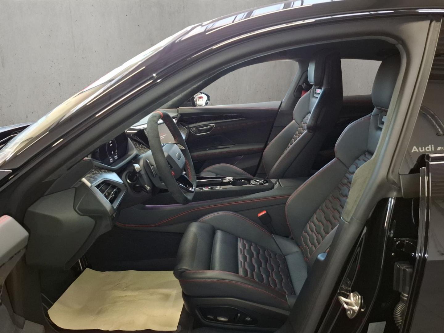 Image about Audi RS e-tron GT performance e-tron quattro