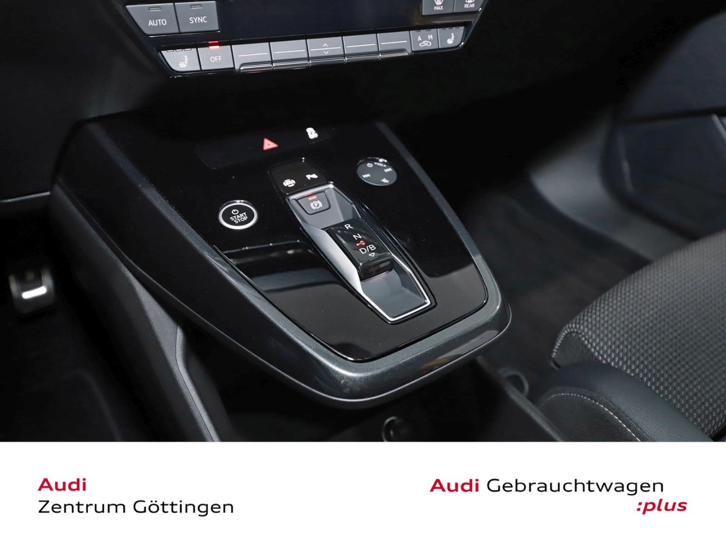 Image about Audi Q4 e-tron 40 e-tron