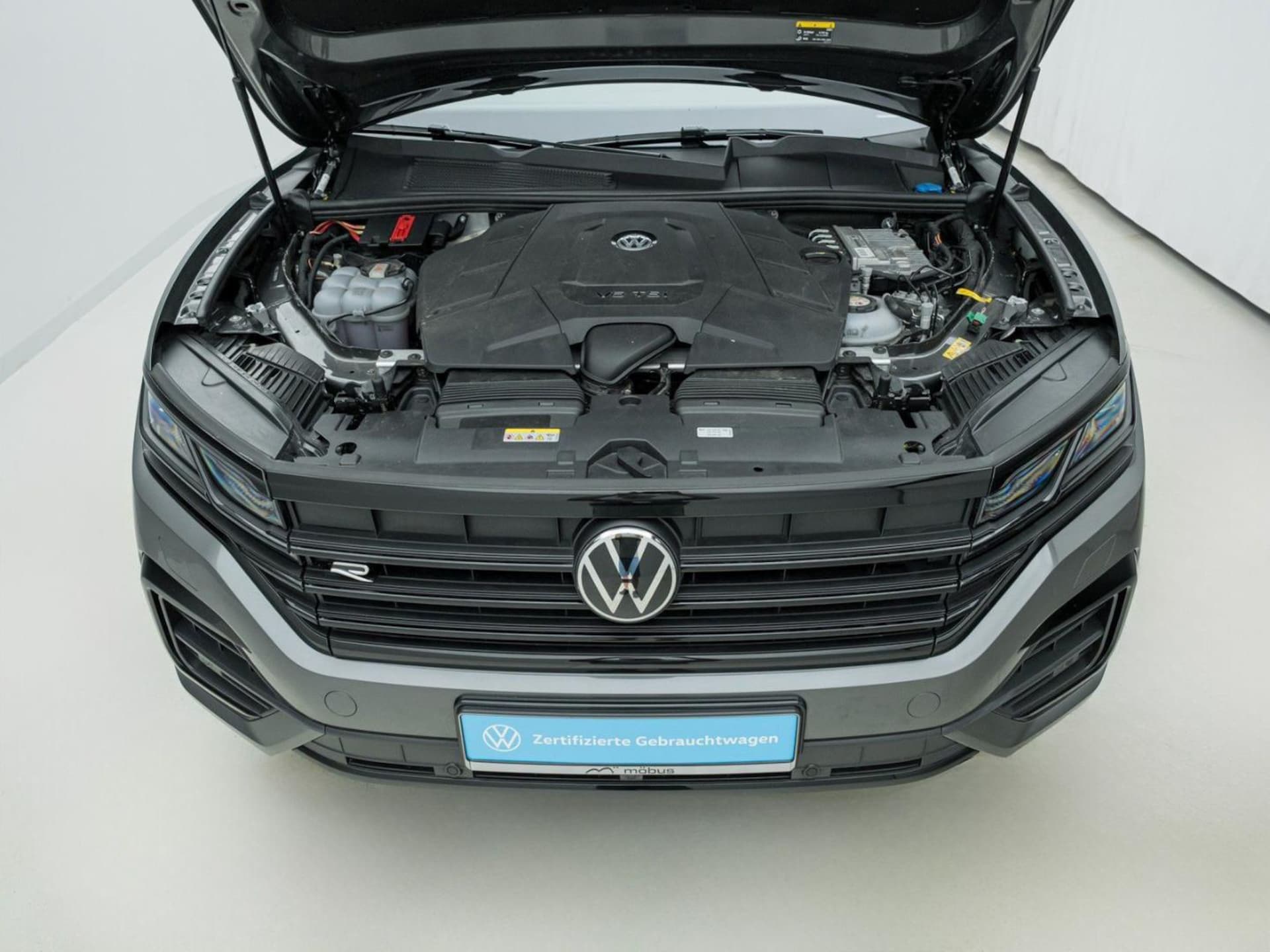 Volkswagen Touareg R