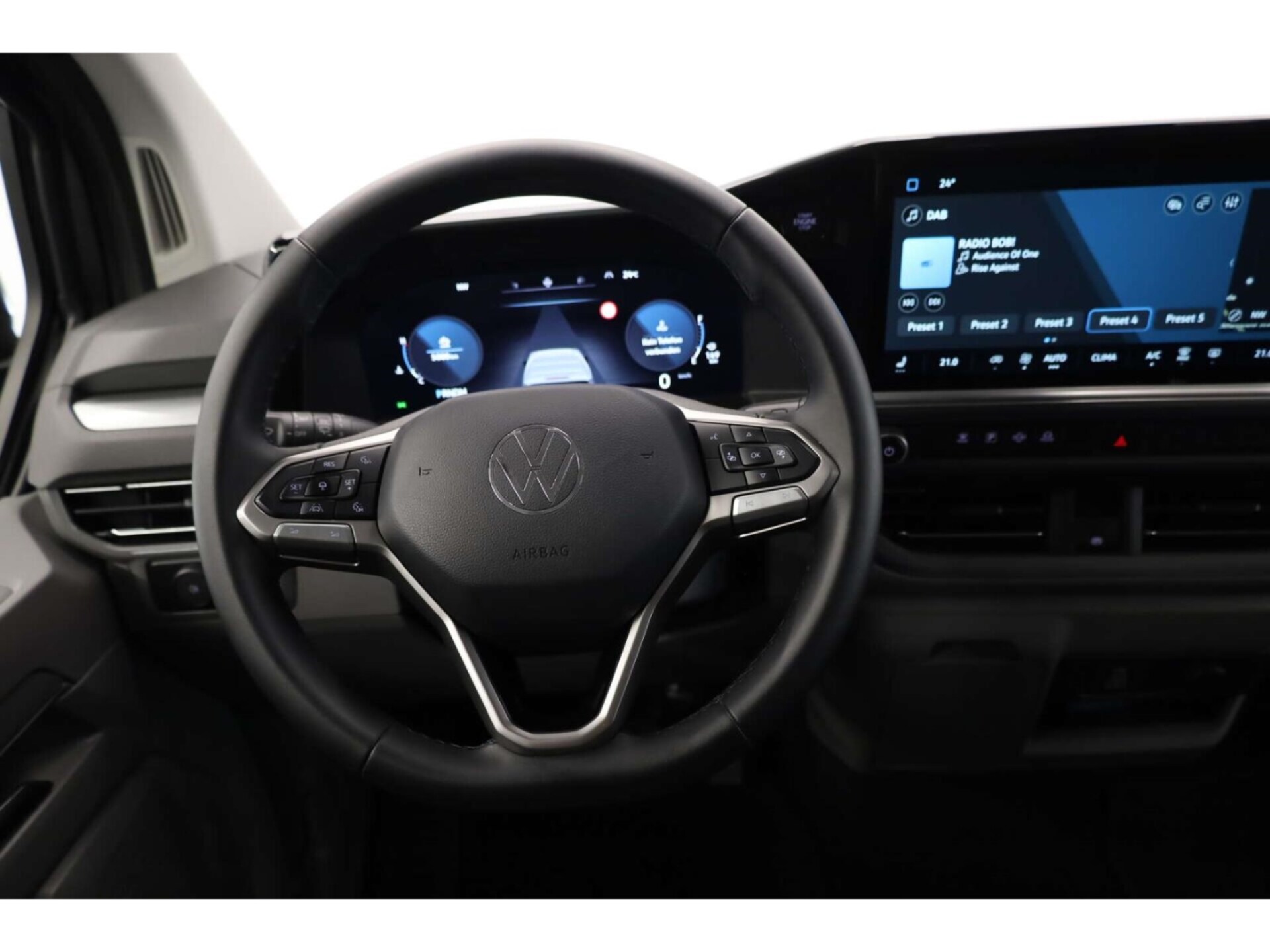 Volkswagen Caravelle langer Radstand Life