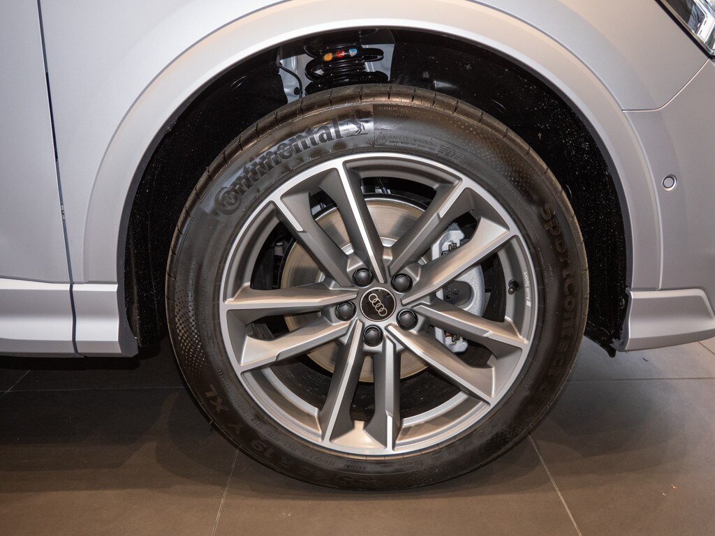 Image about Audi Q3 S line 40 TFSI quattro S tronic