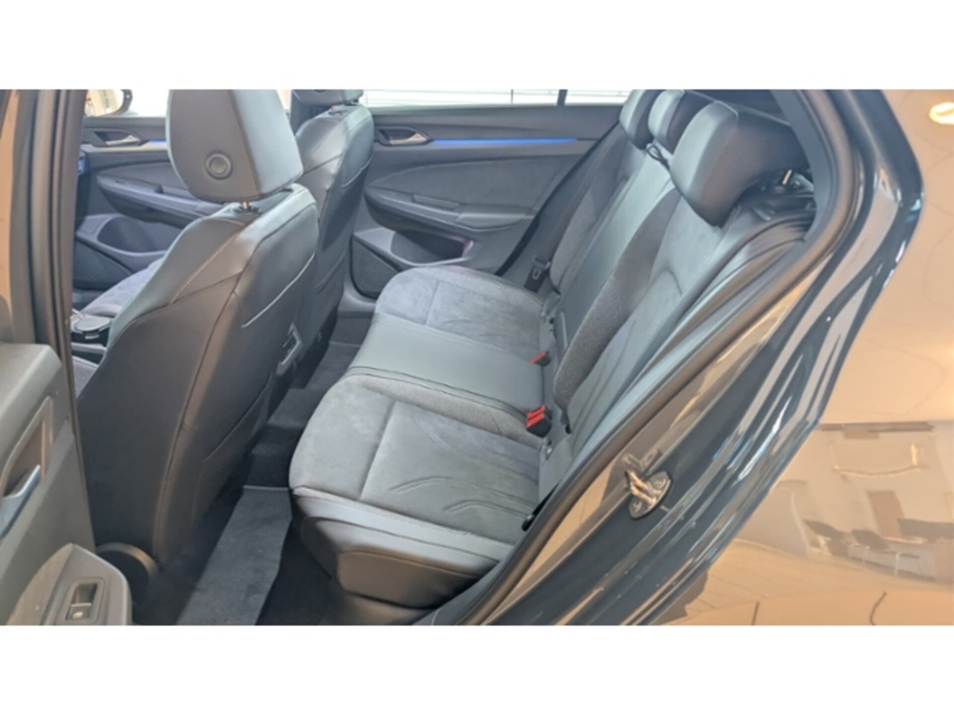 Volkswagen Golf Style