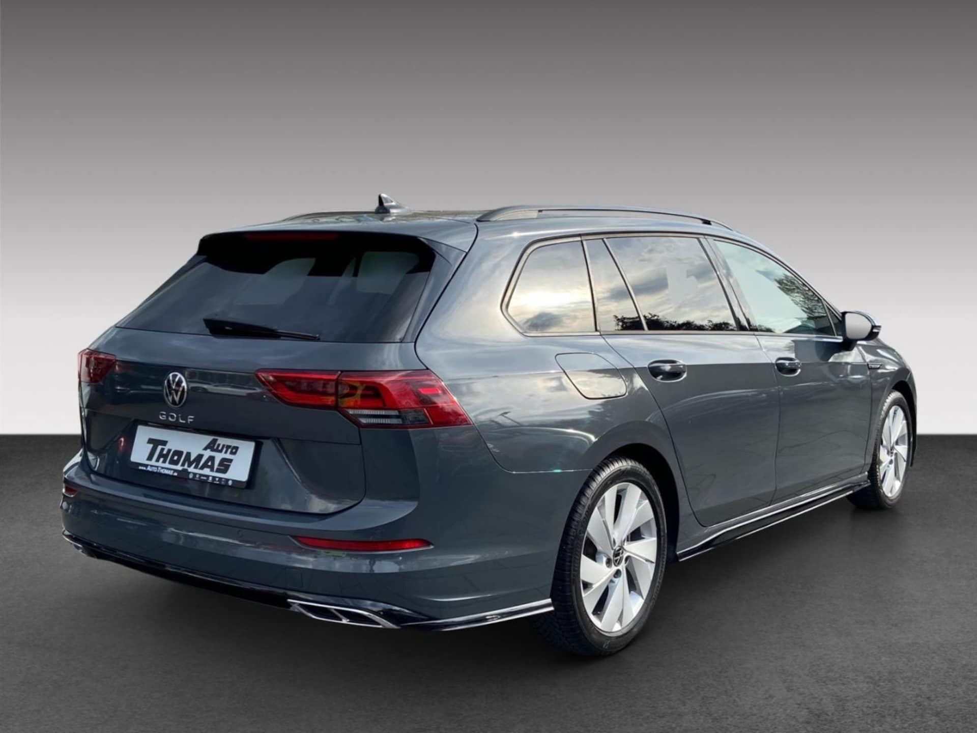 Volkswagen Golf Variant R-Line