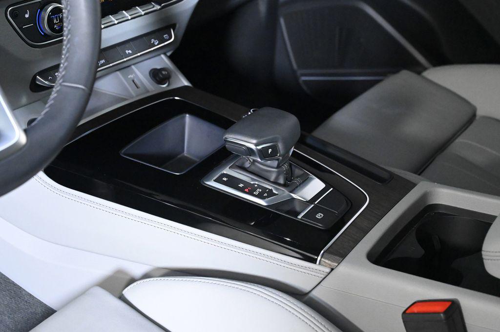2025 Audi Q5 Premium Plus - Photo 19