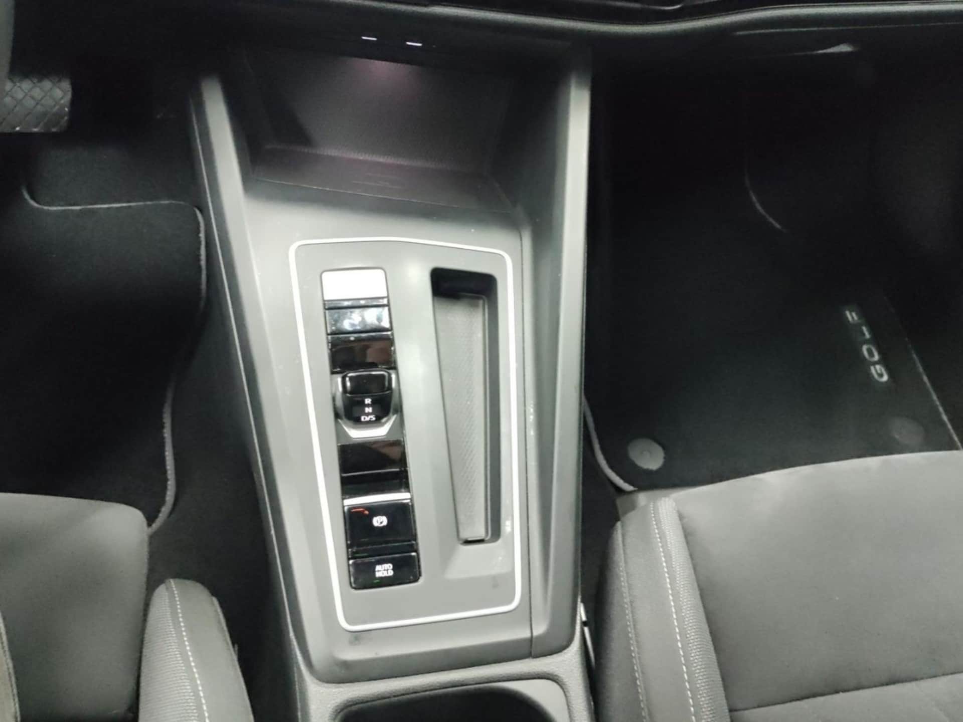 Volkswagen Golf Style