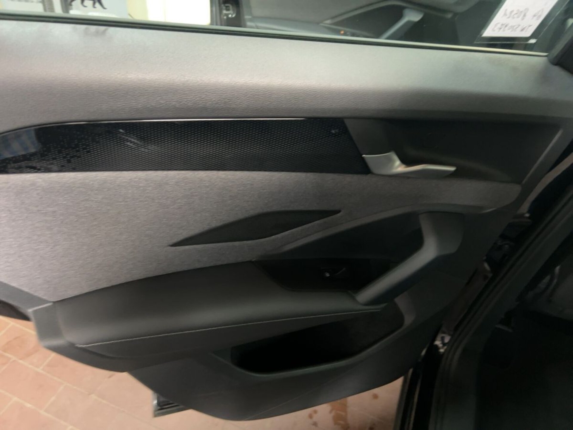 Volkswagen Tiguan Basis-Modell