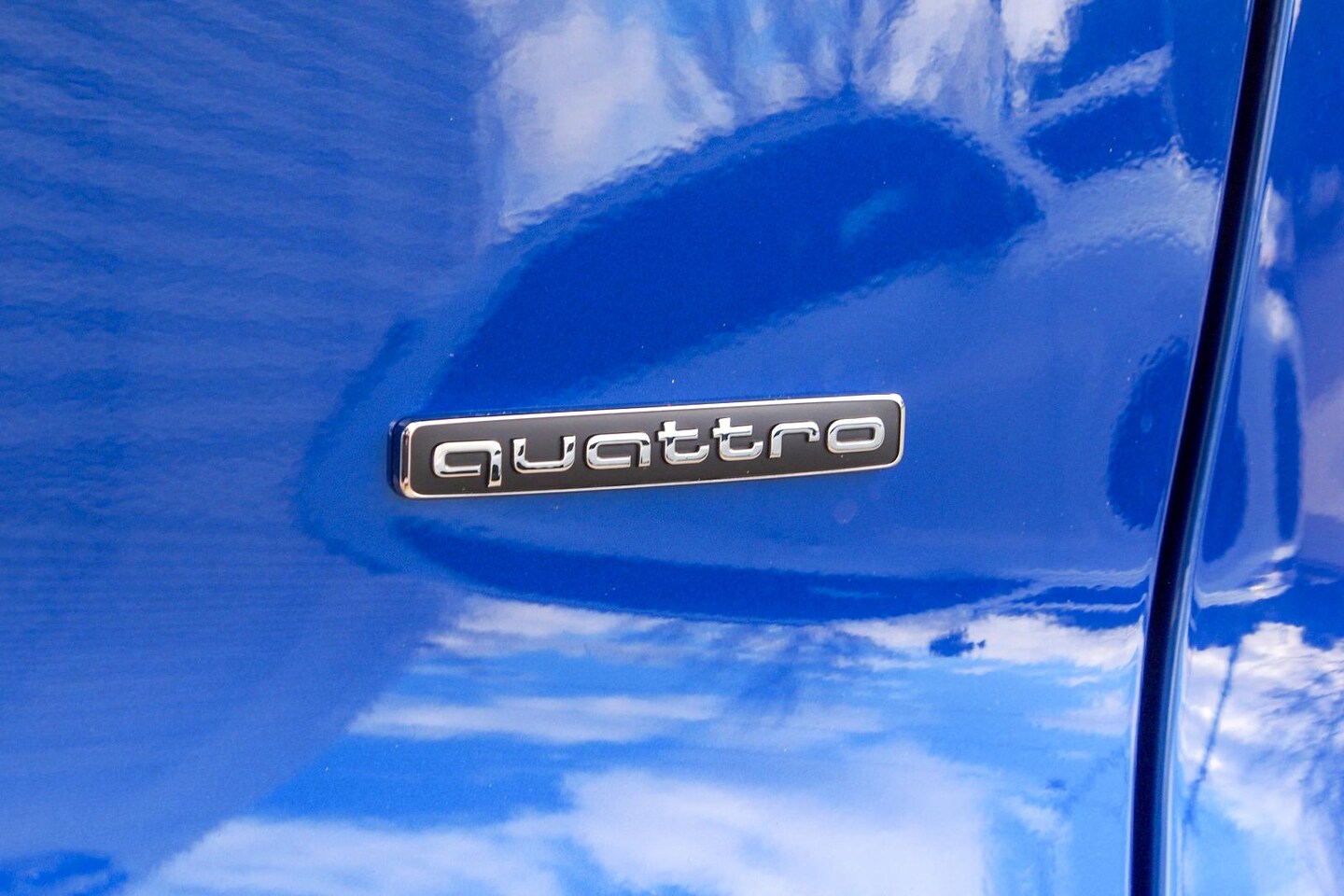 Image about Audi Q5 SUV TDI quattro 150 kW sport