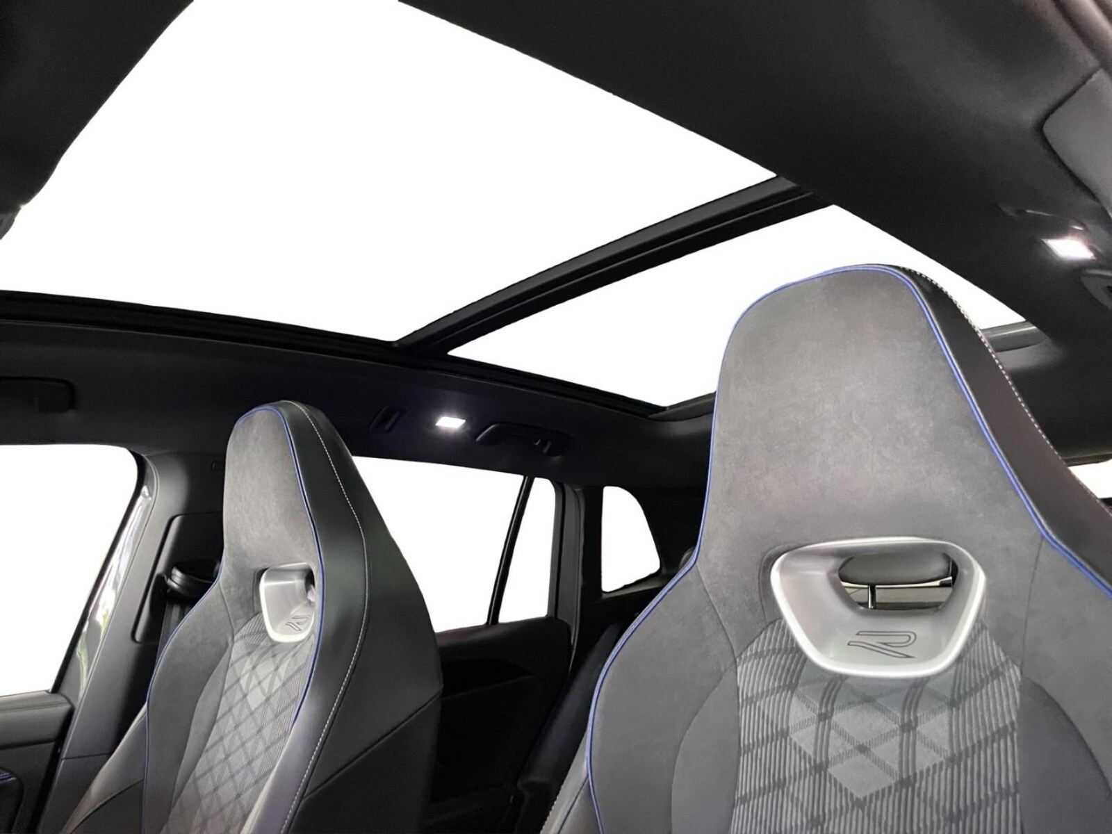 Volkswagen Tiguan – Bild 19