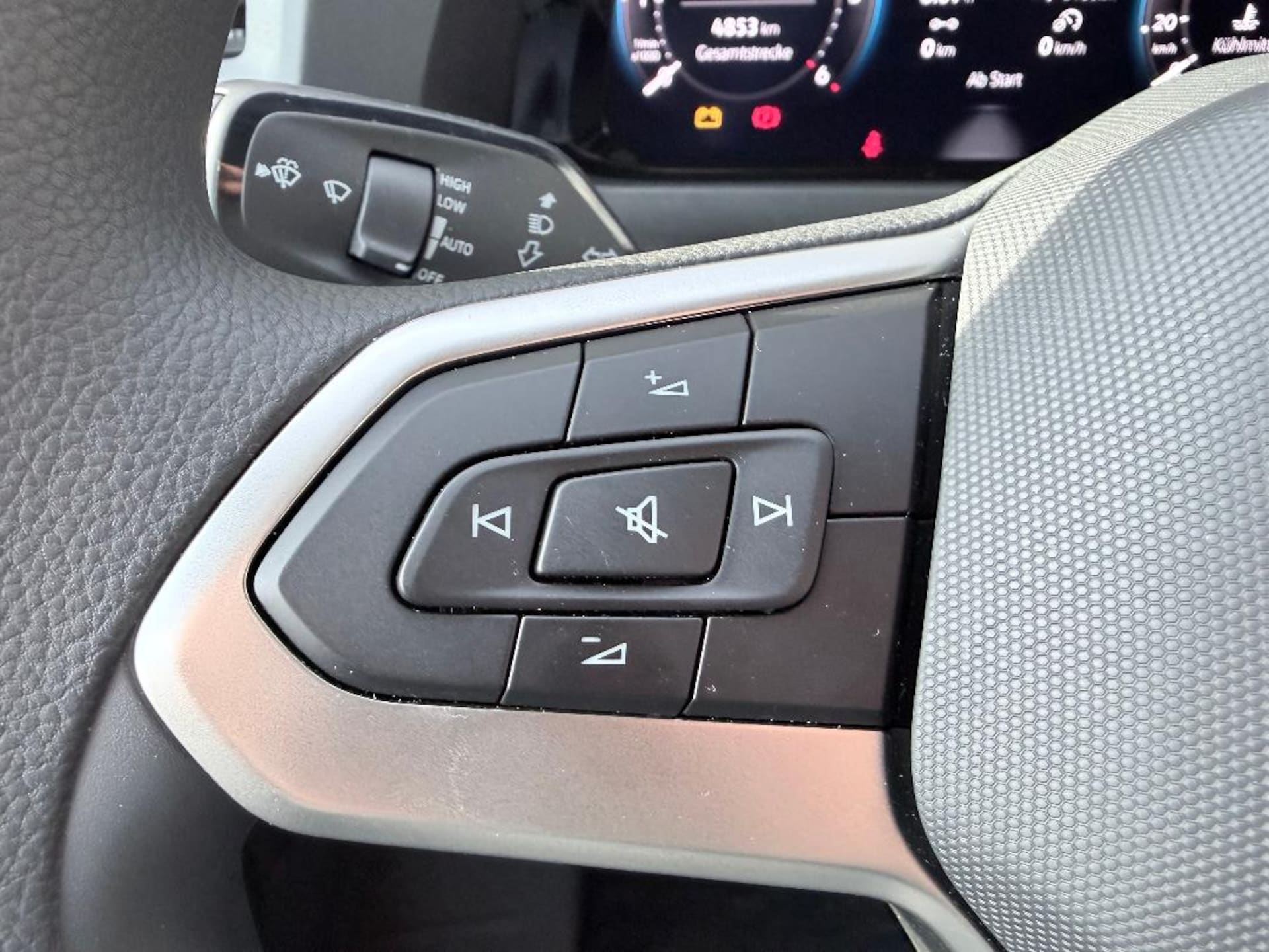 Volkswagen Crafter Kasten mittlerer Radstand