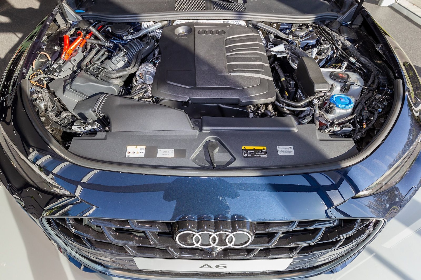 Bild über Audi A6 Avant TDI quattro 150 kW S tronic - für weitere Informationen kontaktieren Sie den Audi Partner