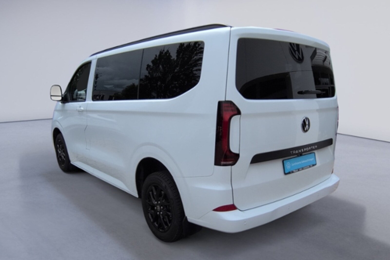Volkswagen Transporter Kombi kurzer Radstand – Bild 4