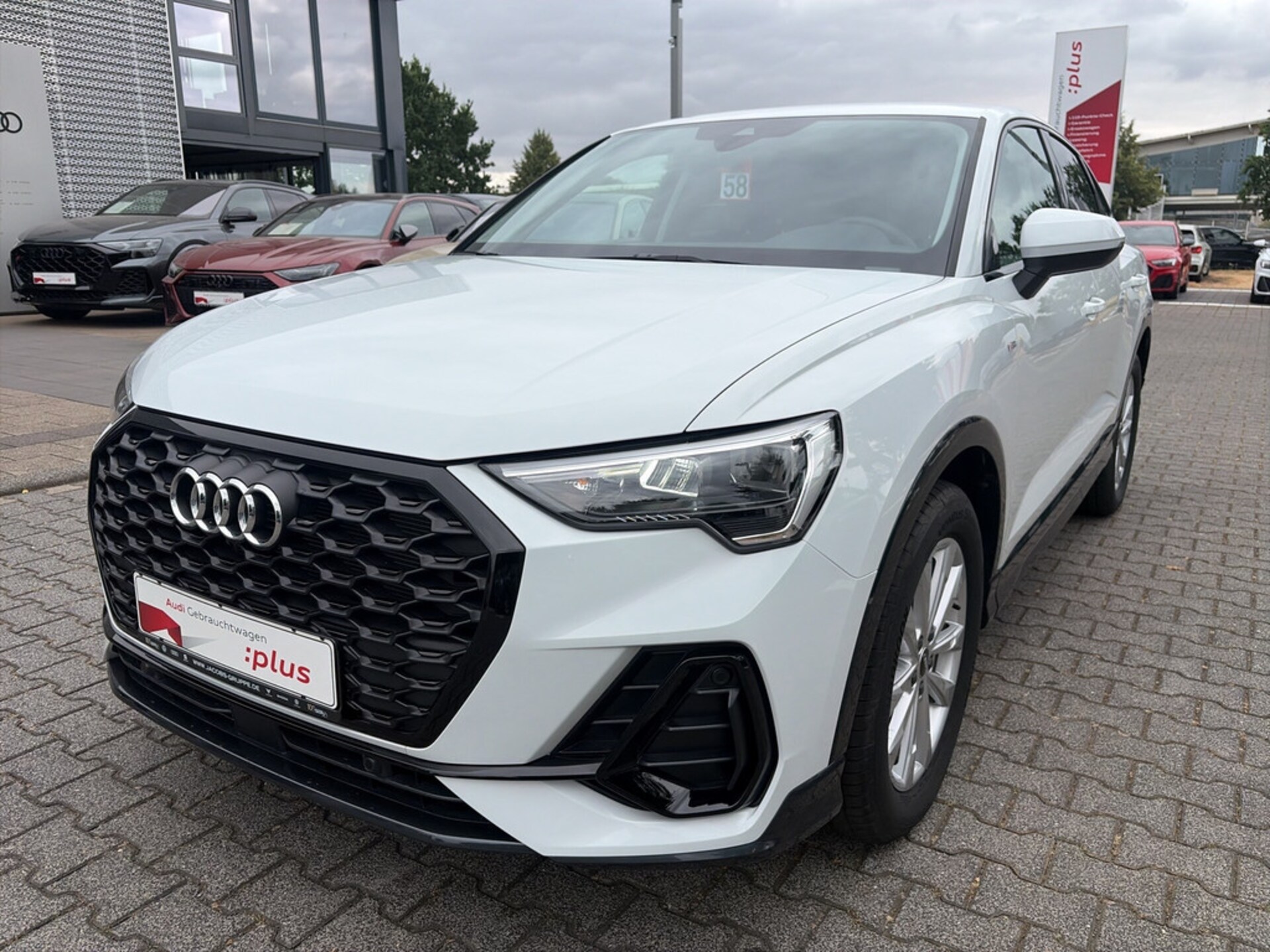 Audi Q3 Sportback S line