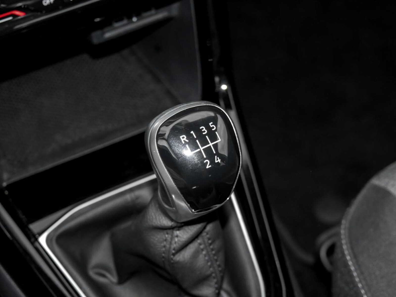 Volkswagen T-Cross – Bild 9