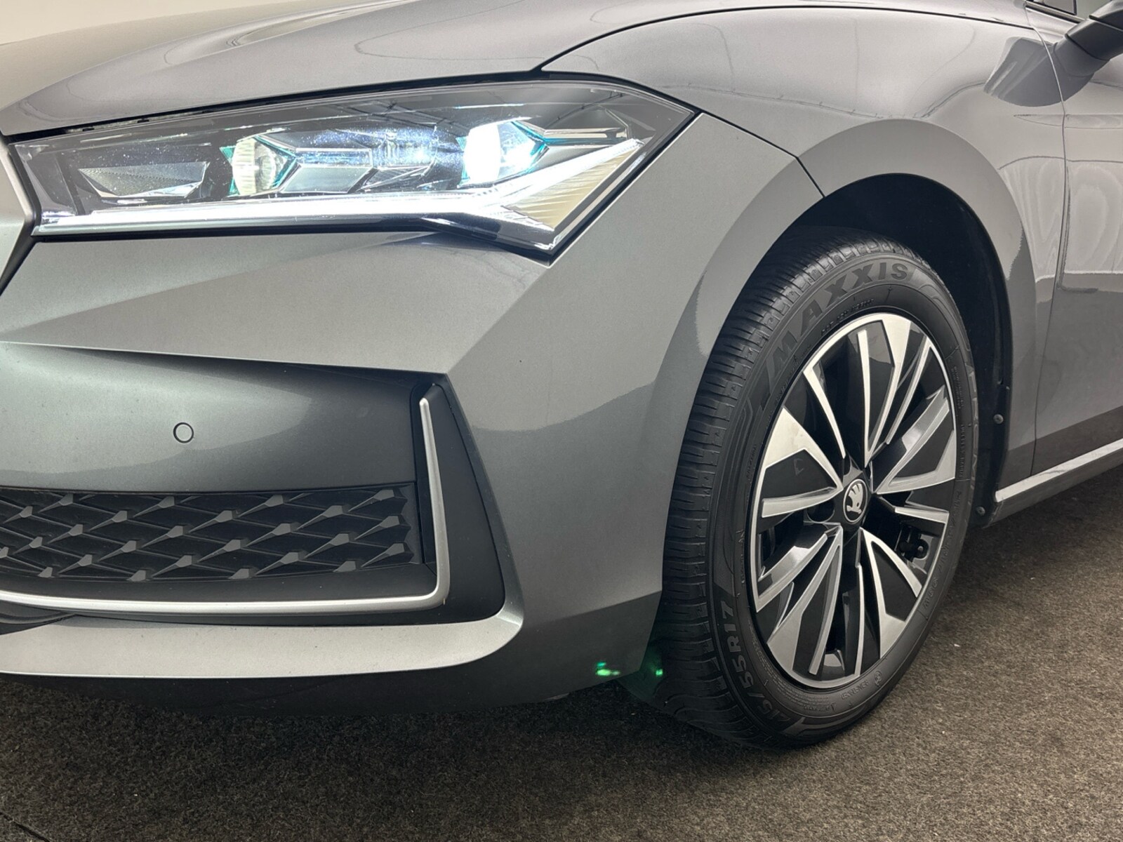 Škoda Superb Combi – Bild 6