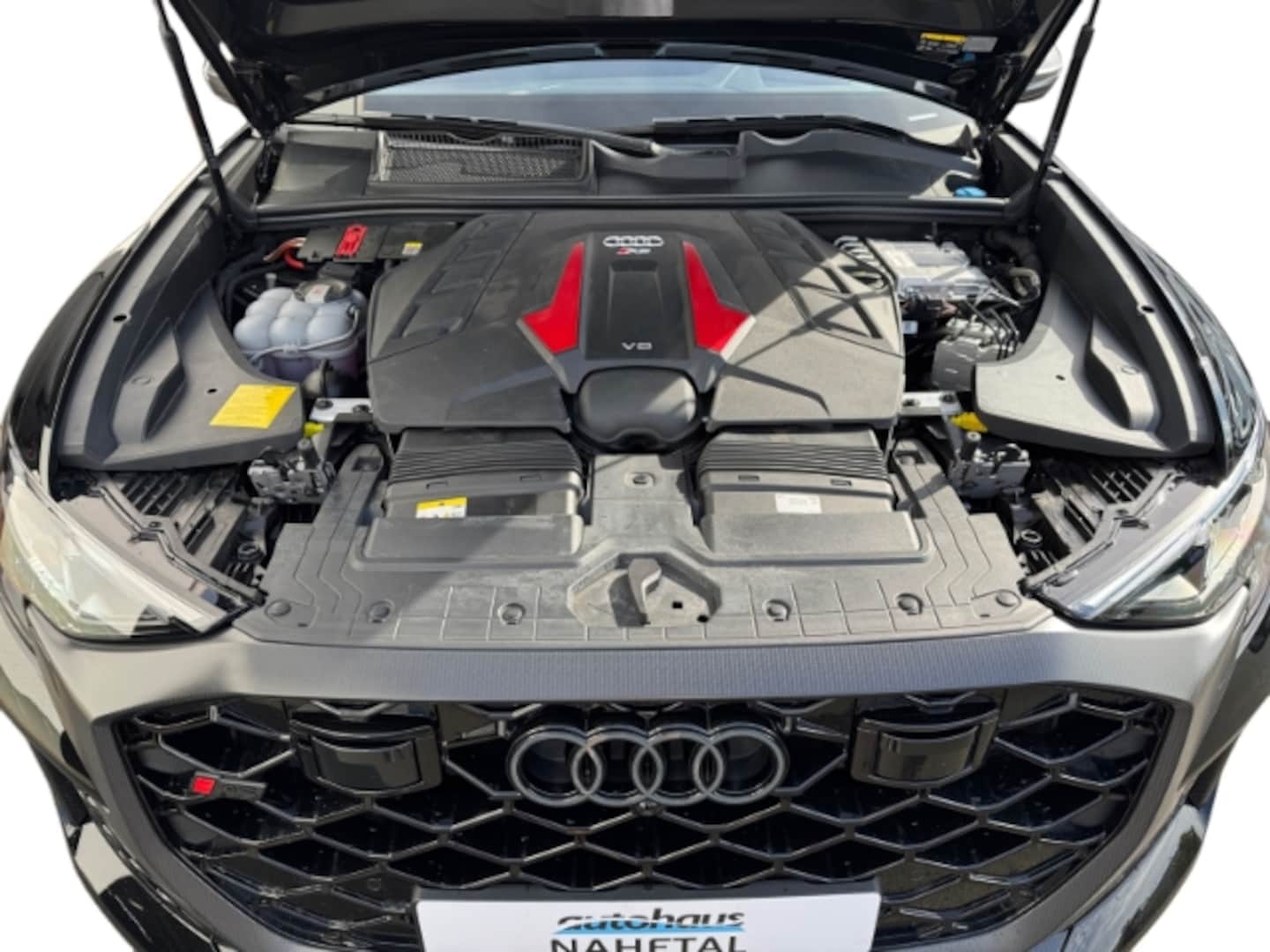 Bild über Audi RS Q8 SUV TFSI quattro 471 kW tiptronic - für weitere Informationen kontaktieren Sie den Audi Partner