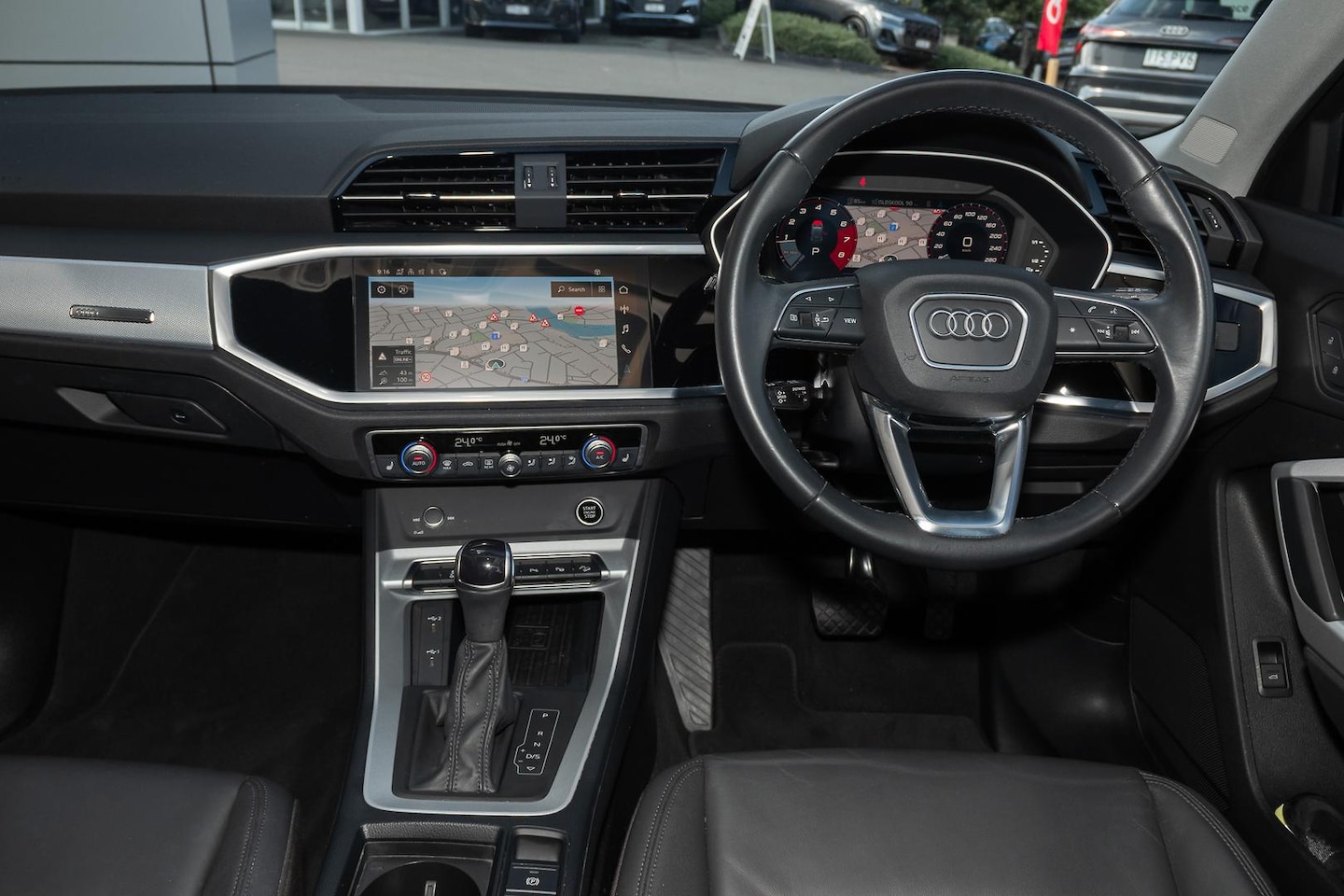 Image about Audi Q3 35 TFSI S tronic