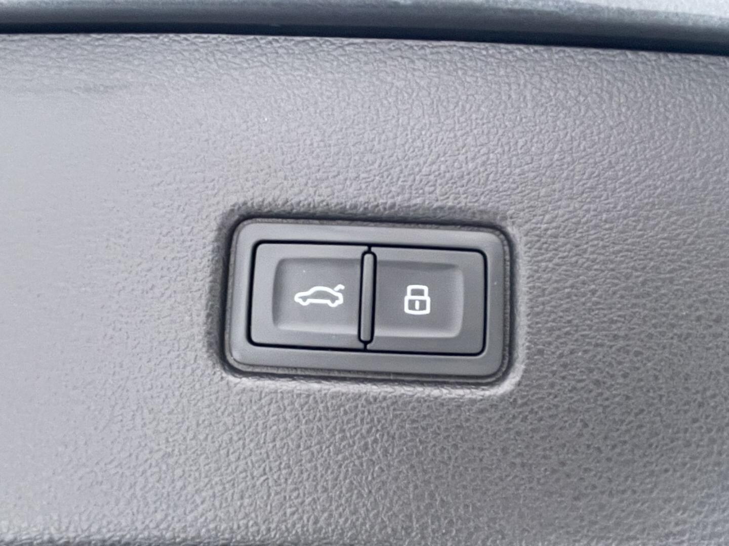Bild über Audi Q5 Sportback 40 TDI quattro S tronic - für weitere Informationen kontaktieren Sie den Audi Partner