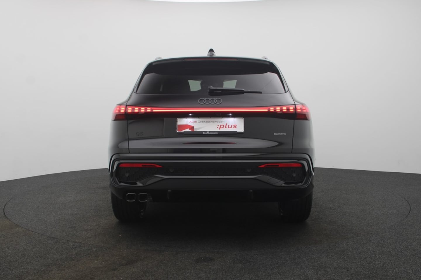 Bild über Audi Q5 SUV TDI quattro 150 kW S tronic - für weitere Informationen kontaktieren Sie den Audi Partner