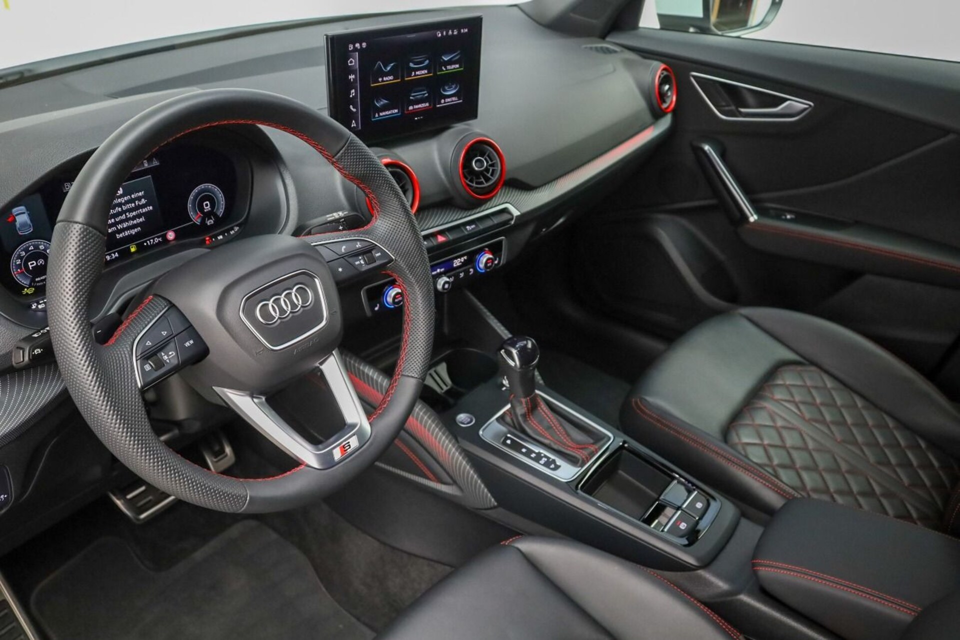 Audi Q2 S line
