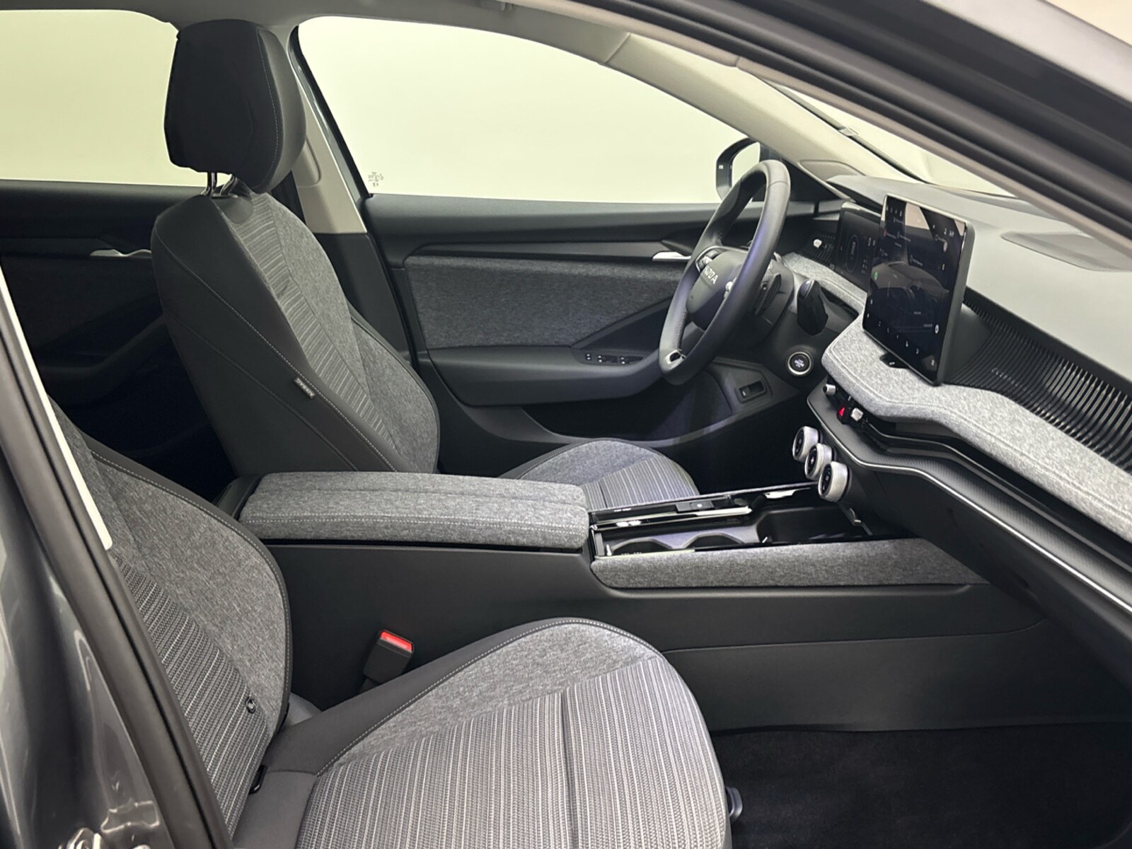 Škoda Superb Combi – Bild 10