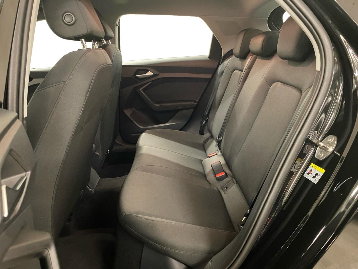 Bild über Audi A1 Sportback 25 TFSI S tronic - für weitere Informationen kontaktieren Sie den Audi Partner