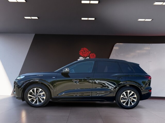 Image about Audi Q6 SUV e-tron e-tron quattro