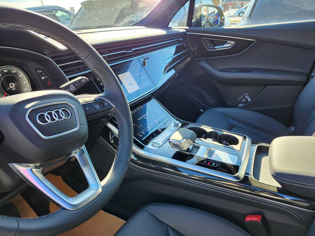 2026 Audi Q7 Premium Plus - Photo 12