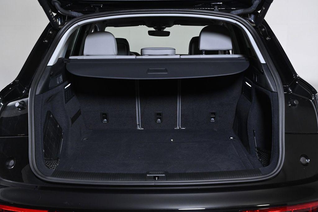 2025 Audi Q5 Premium Plus - Photo 22