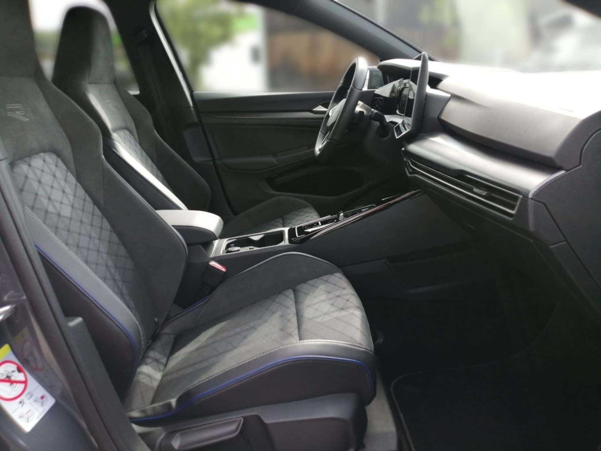 Volkswagen Golf Variant R-Line