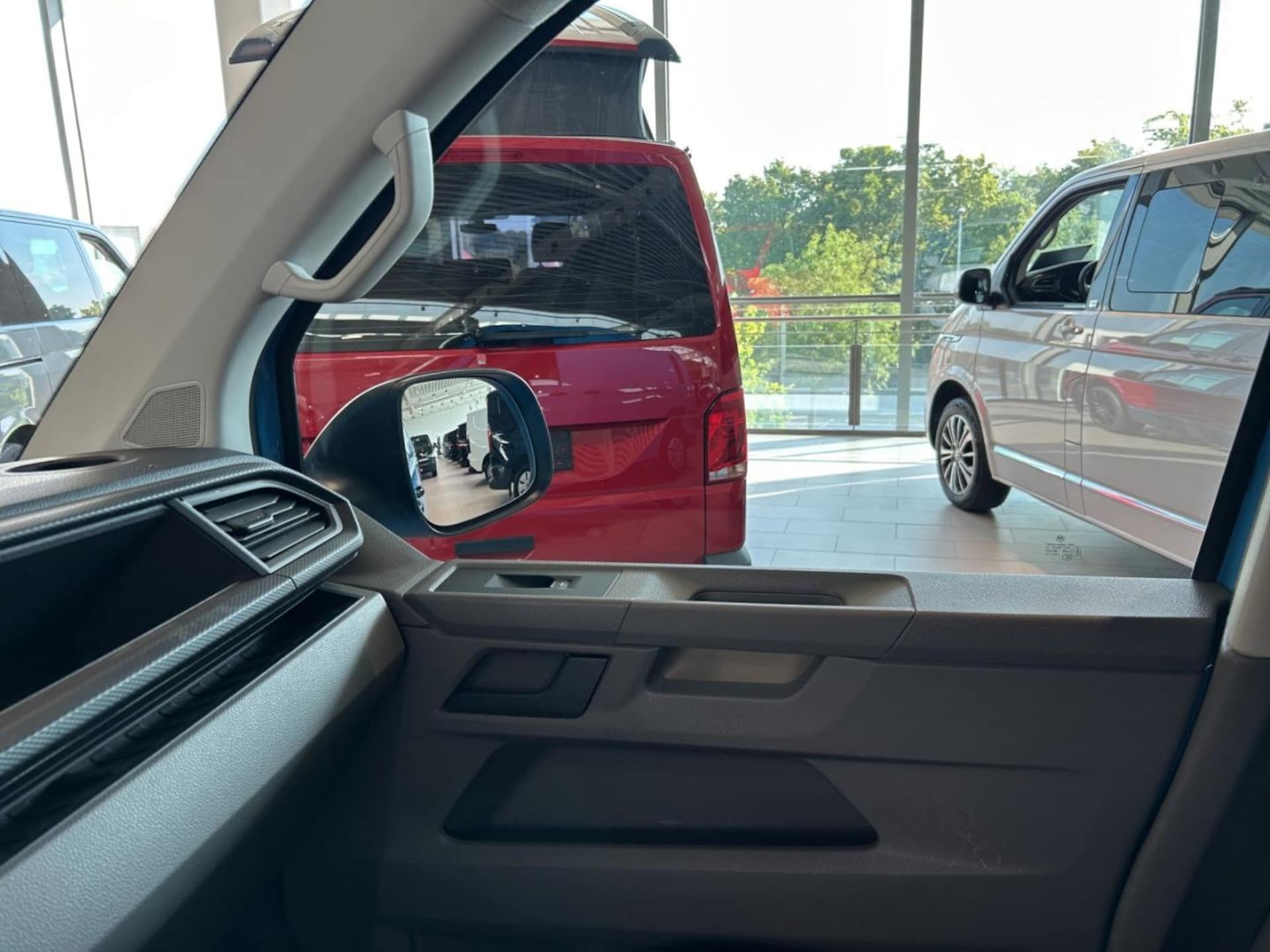 Volkswagen T6.1 Transporter Kasten kurzer Radstand