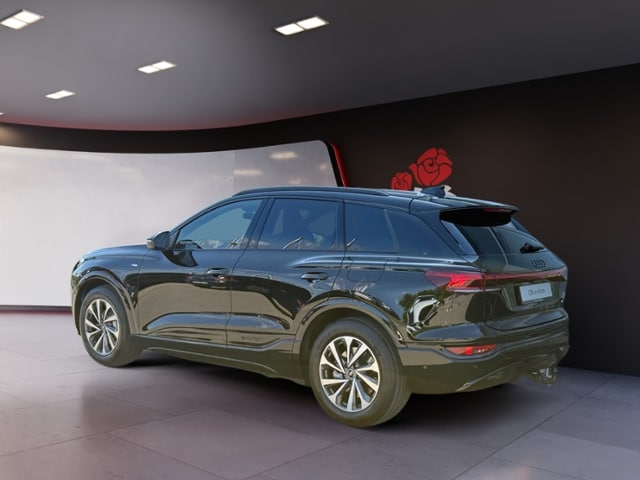 Image about Audi Q6 SUV e-tron e-tron quattro