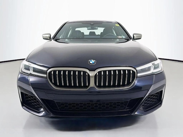 2021 BMW M550i