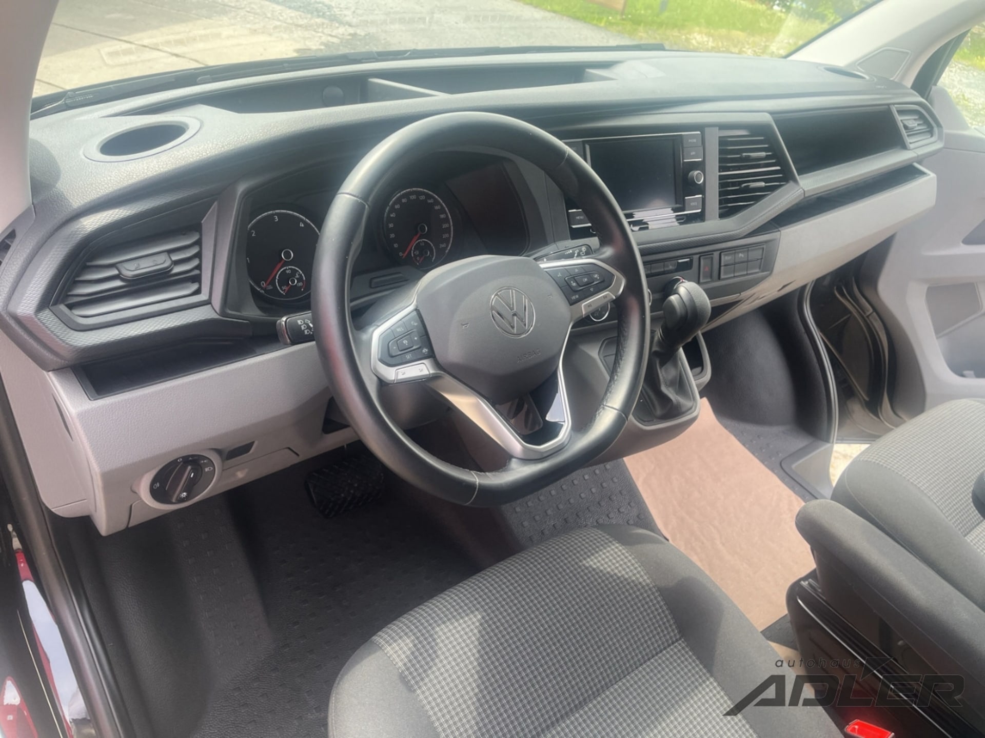 Volkswagen T6.1 Transporter Kasten kurzer Radstand